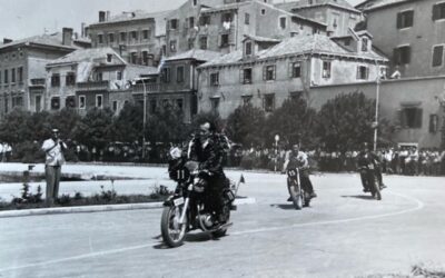 AUDIO Šibenske uspomene: ‘Osvanija je i taj dan. Miran, sunčan i topao. Svečano i tiho kao stvoren za utrke’